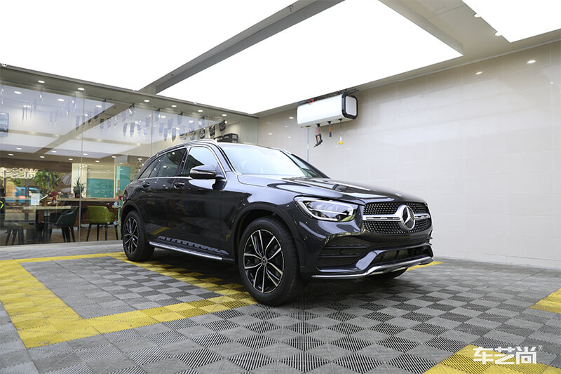 奔弛贴膜效果图