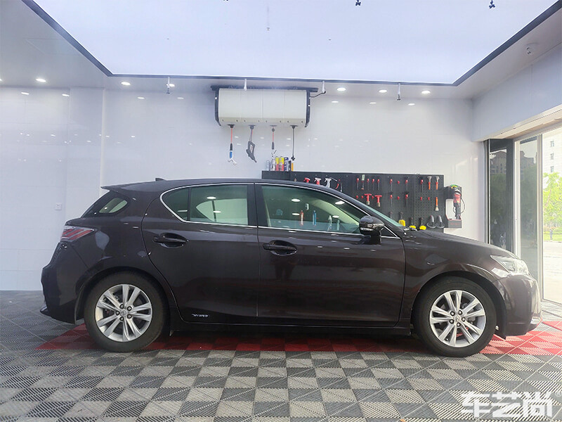 雷克萨斯车窗贴膜