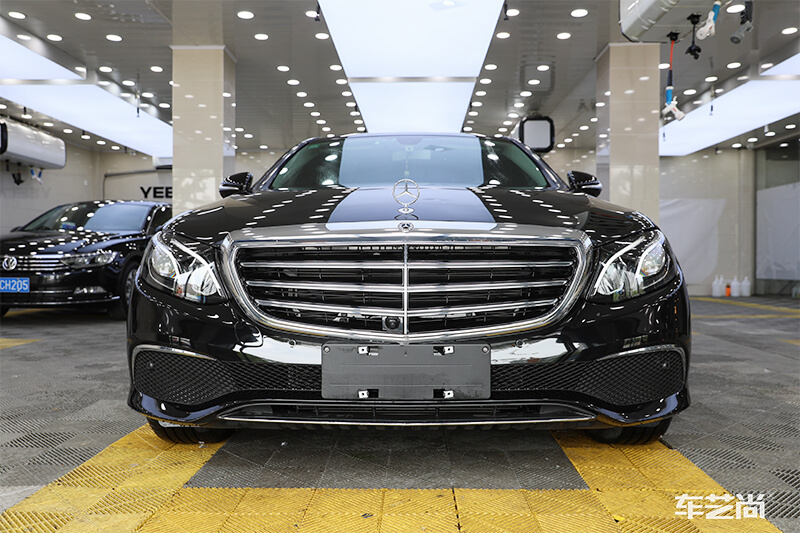 奔驰贴膜效果图