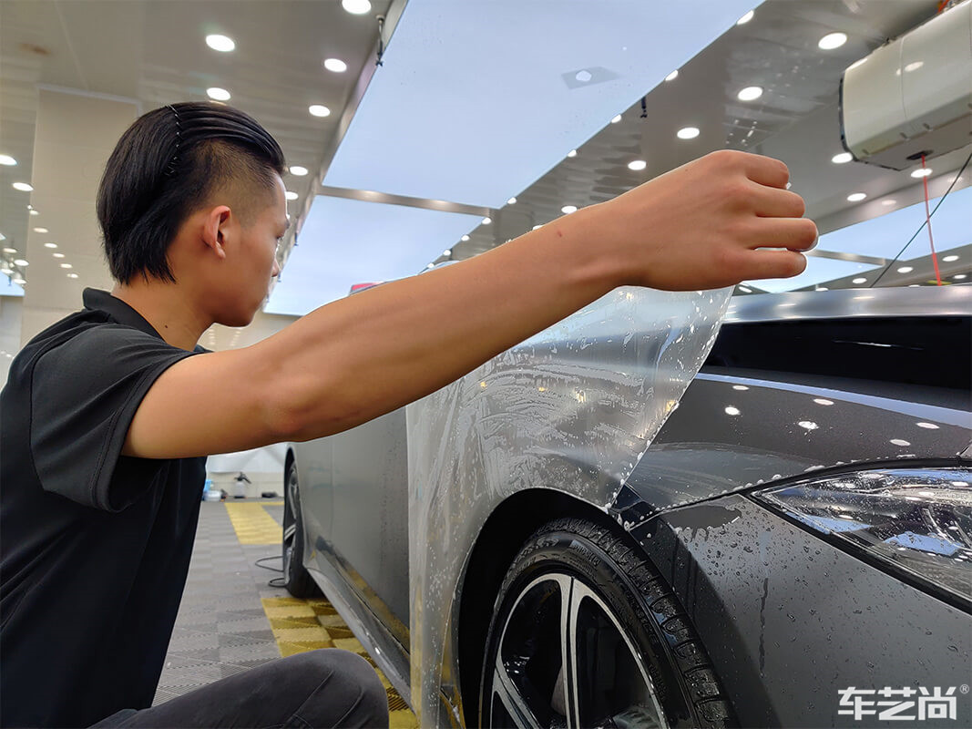 奔驰CLS贴完威固哑光车衣会发生什么有趣的现象呢？（7）