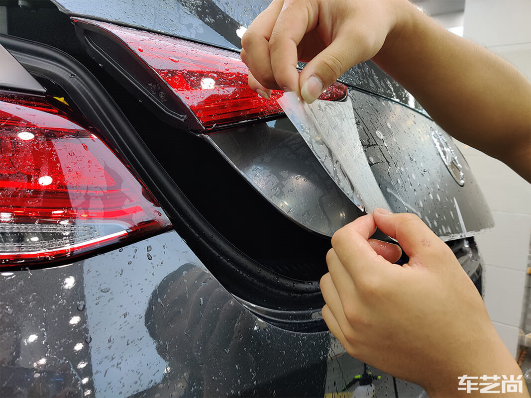 奔驰CLS贴完威固哑光车衣会发生什么有趣的现象呢？（4）