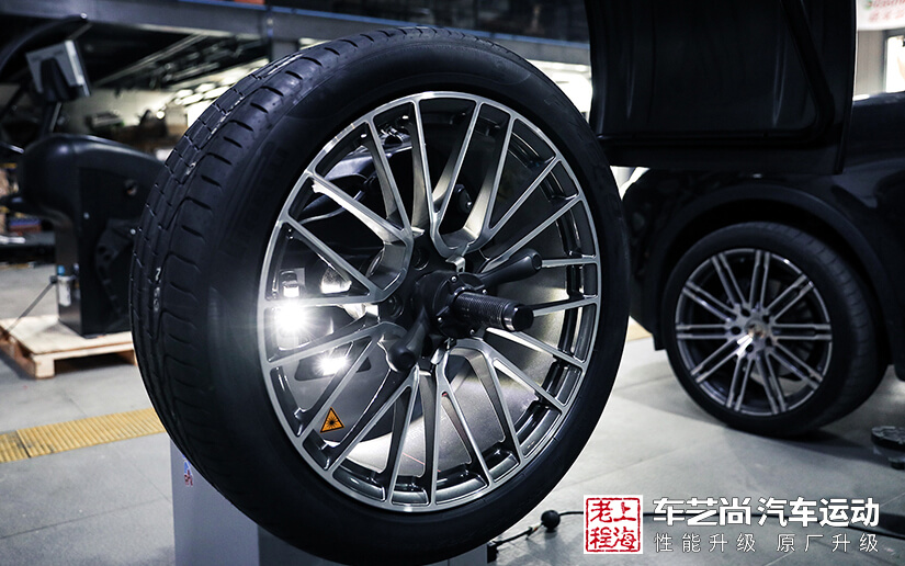 保时捷轮毂升级