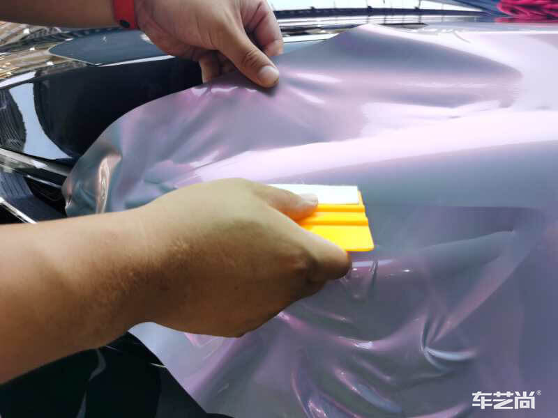 要不要贴改色膜