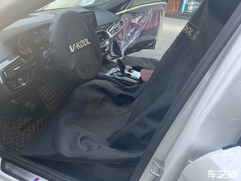 宝马3系施工威固隔热膜（三）