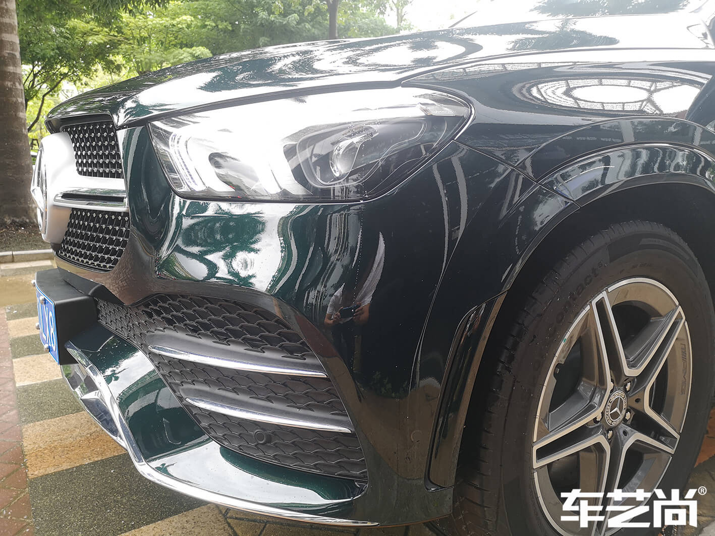 奔驰GLE选择威固V100漆面保护膜，施工效果图展示（图三）