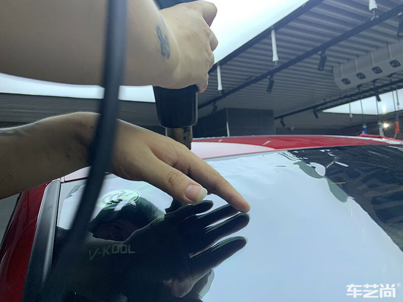 保时捷卡宴施工威固隔热膜案例图片八