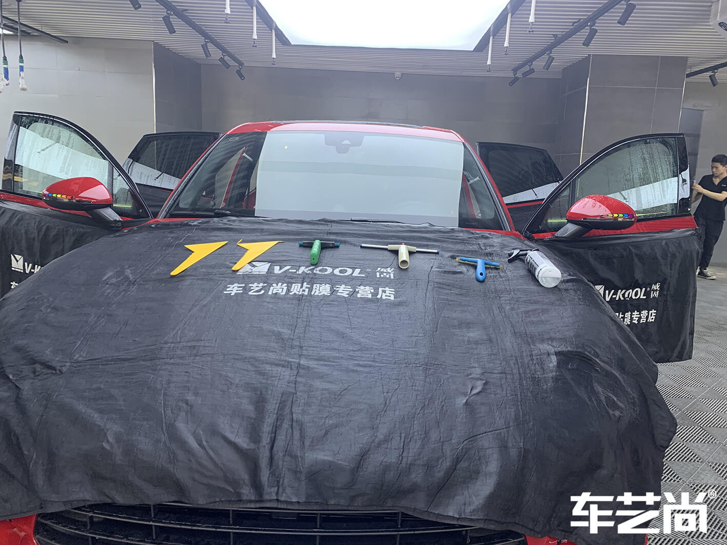 保时捷卡宴装贴威固V70+V40，施工流程展示（图四）