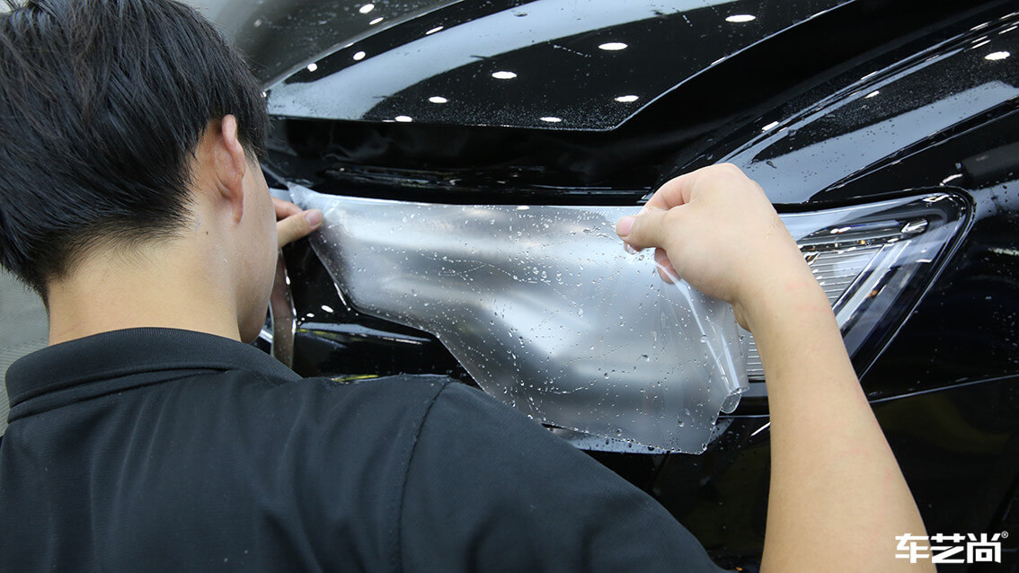 奥迪A6L施工威固隐形车衣（9）