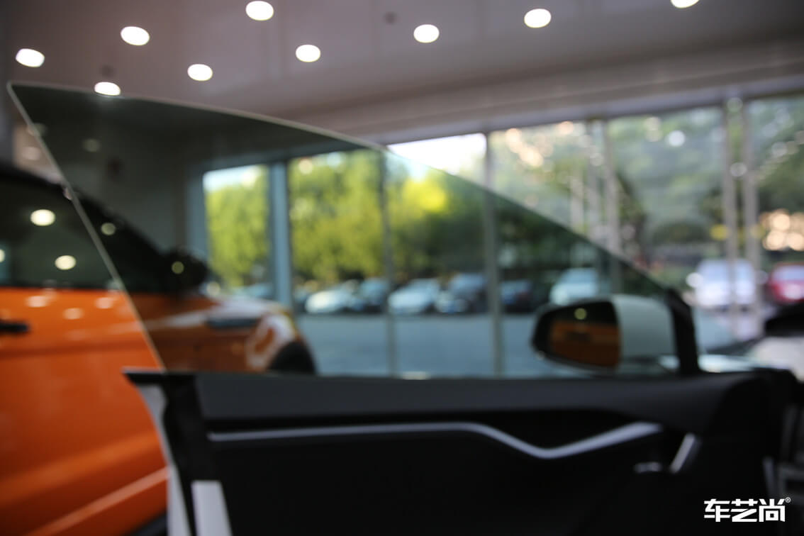 特斯拉 MODEL S威固隔热膜汽车贴膜施工案例（11）