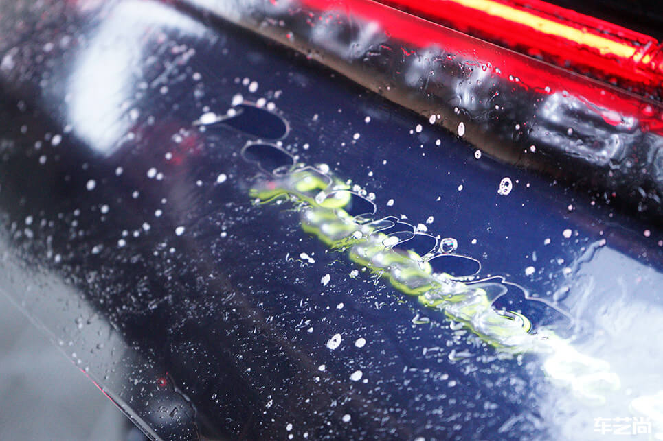 保时捷帕拉梅拉施工威固车衣，施工流程展示（5）