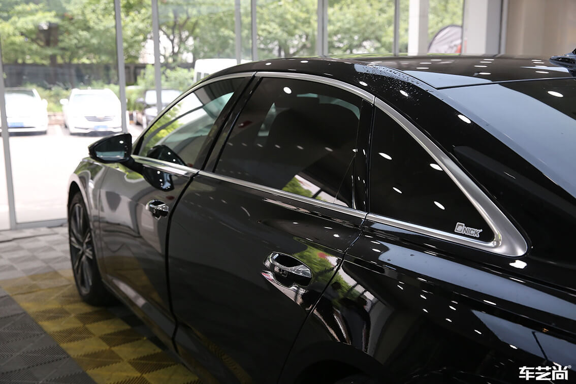 奥迪 A6L装贴威固隐形车衣，施工流程展示（13