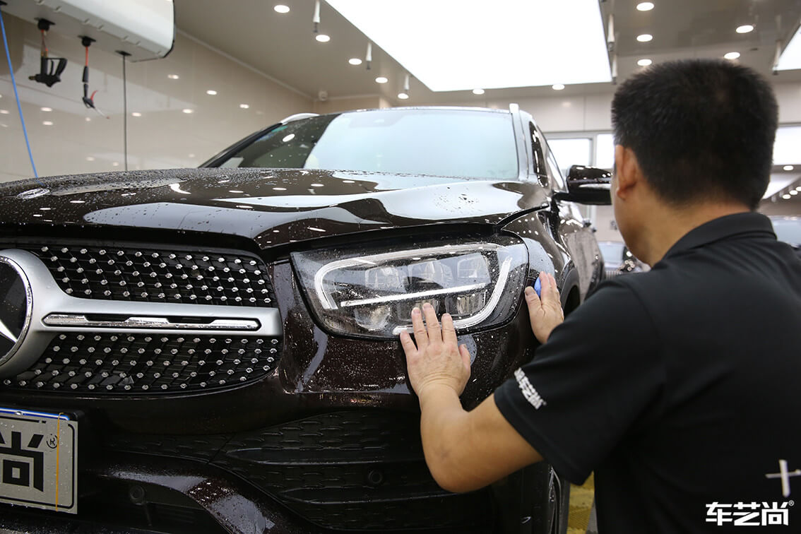 奔驰 GLC300施工威固隐形车衣案例流程展示（5）