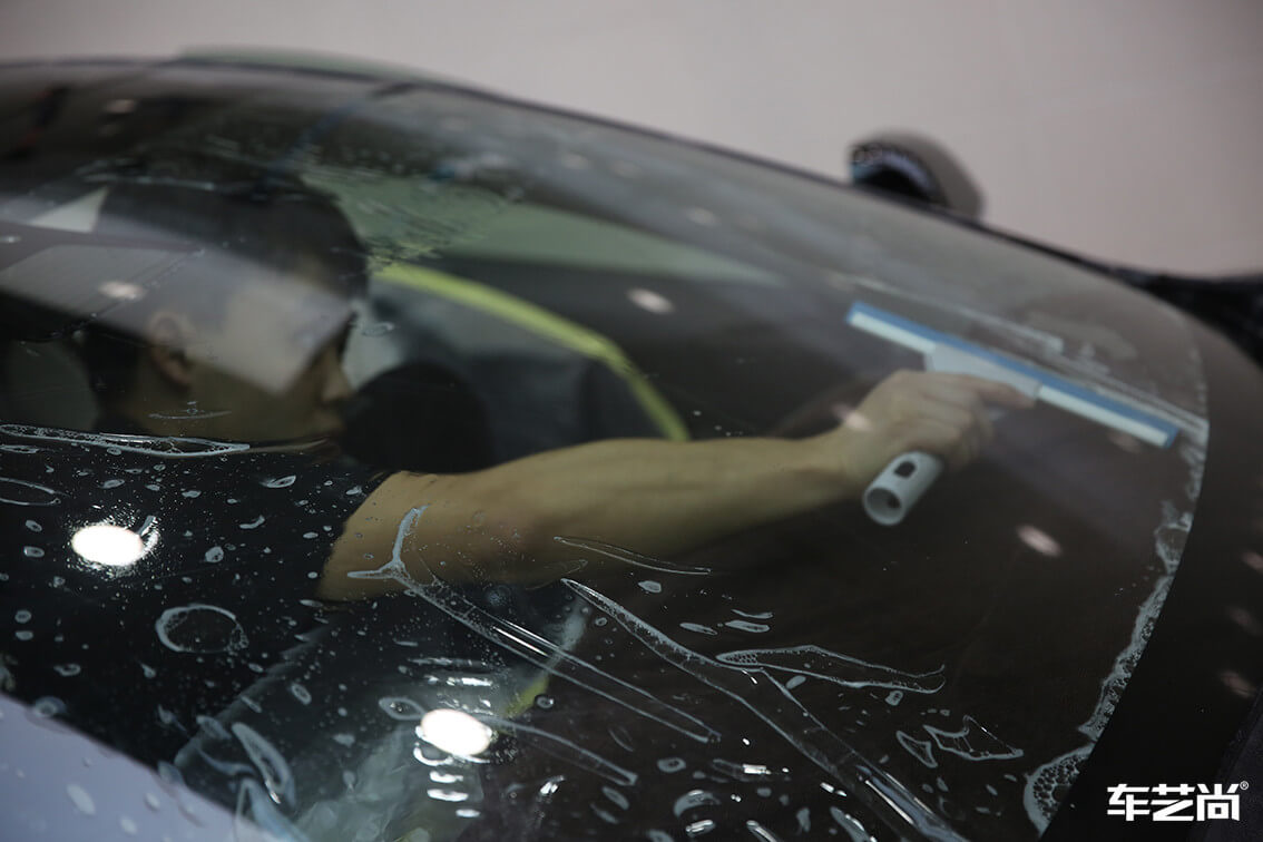 特斯拉施工威固隔热膜案例展示（5）