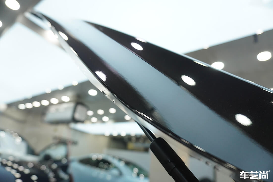 沃尔沃XC90贴隐形车衣施工流程案例展示（5）