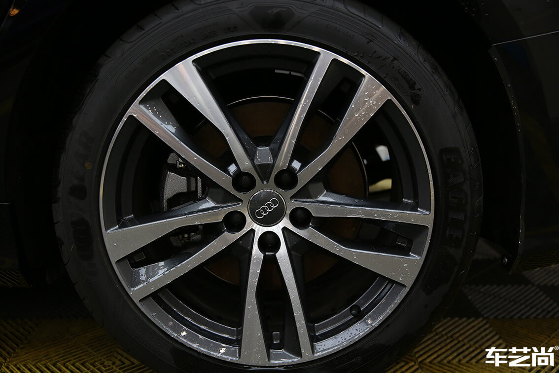 奥迪A6L施工威固隐形车衣（14）