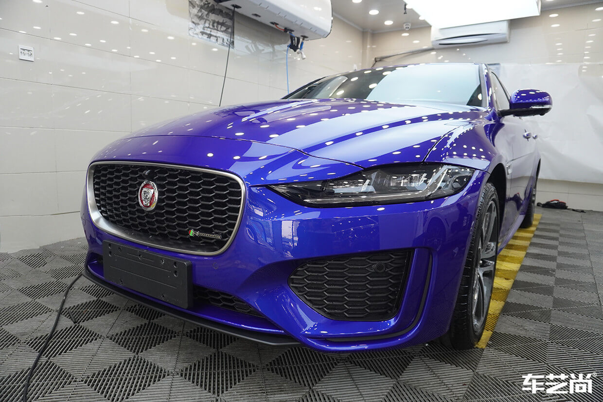 捷豹P200装贴威固漆面保护膜流程展示（13）