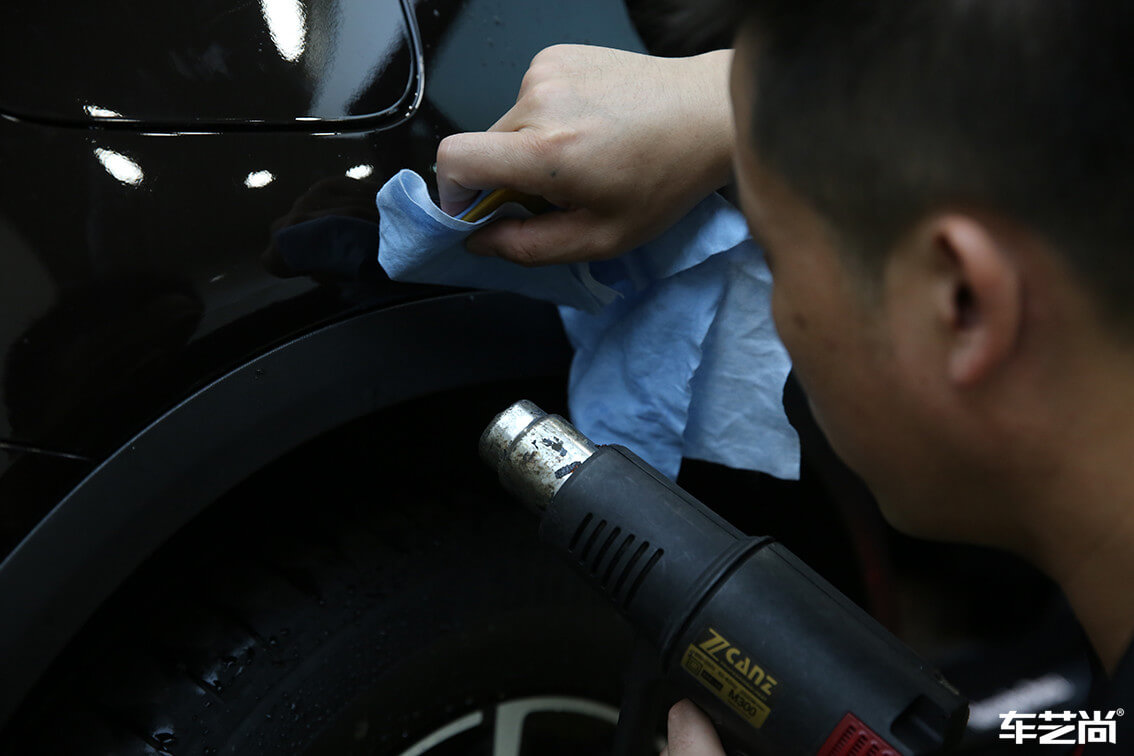 奔驰 GLC300施工威固隐形车衣案例流程展示（11）