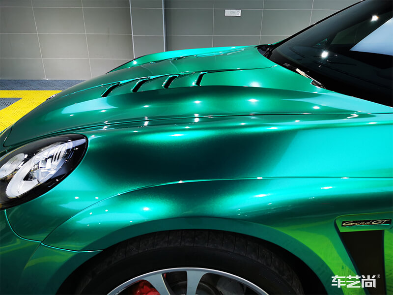 帕拉梅拉改色祖母绿机盖细节展示