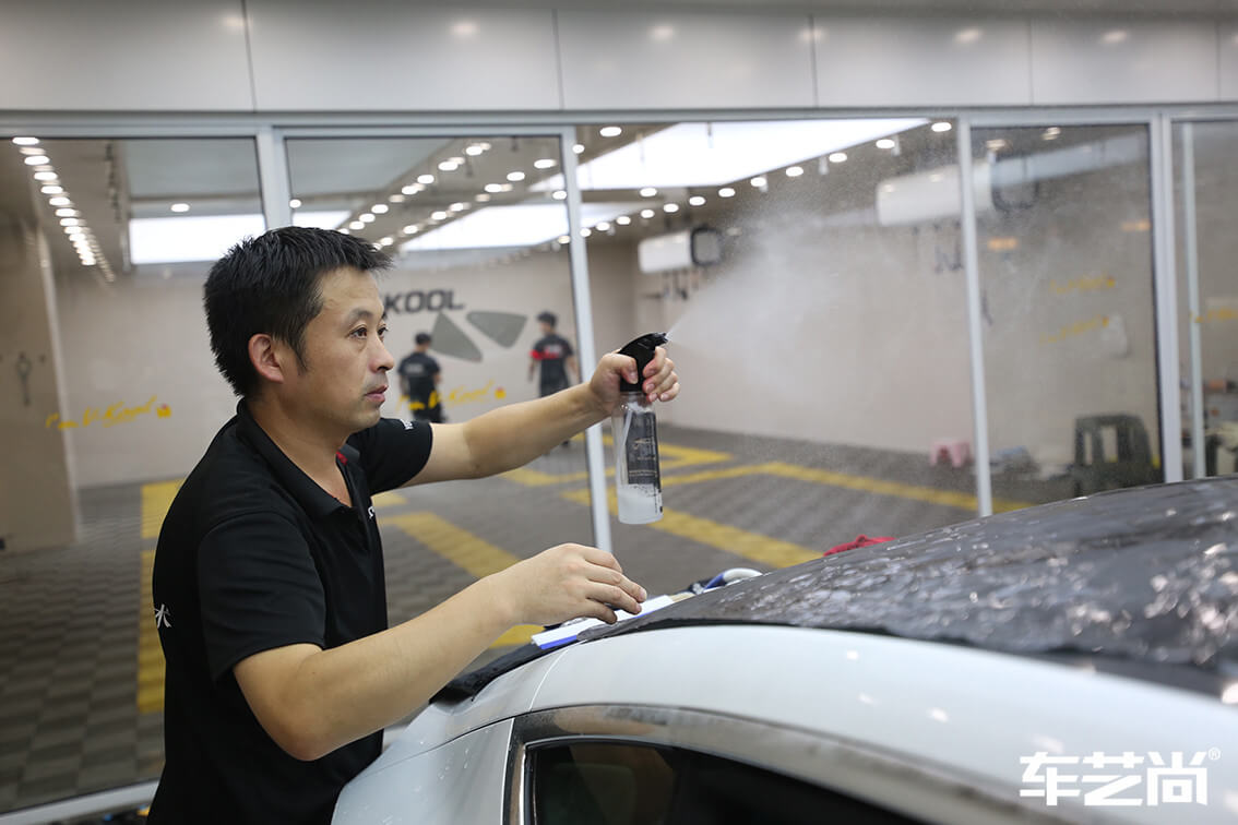 特斯拉 Moel 3选择威固隔热膜施工流程+效果图（12）