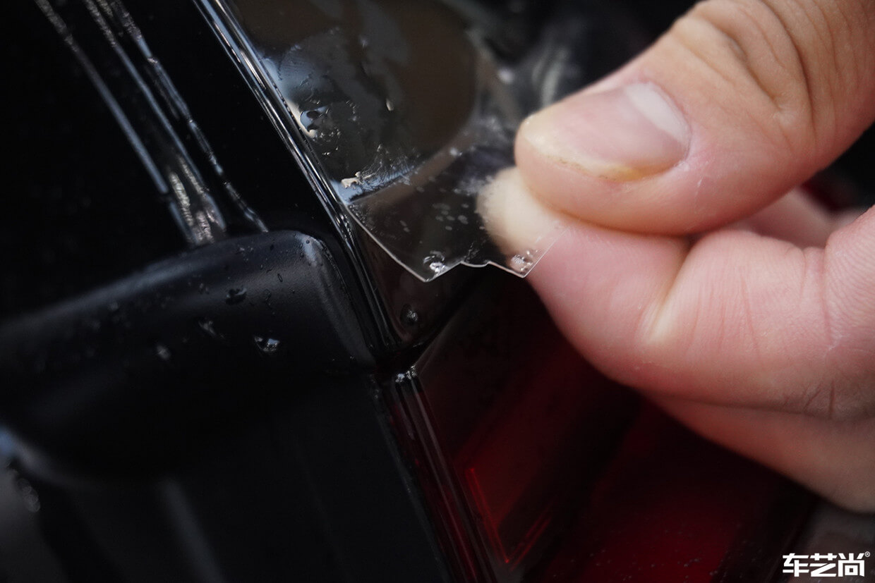 奥迪 A6装贴威固隐形车衣，施工流程展示（4）