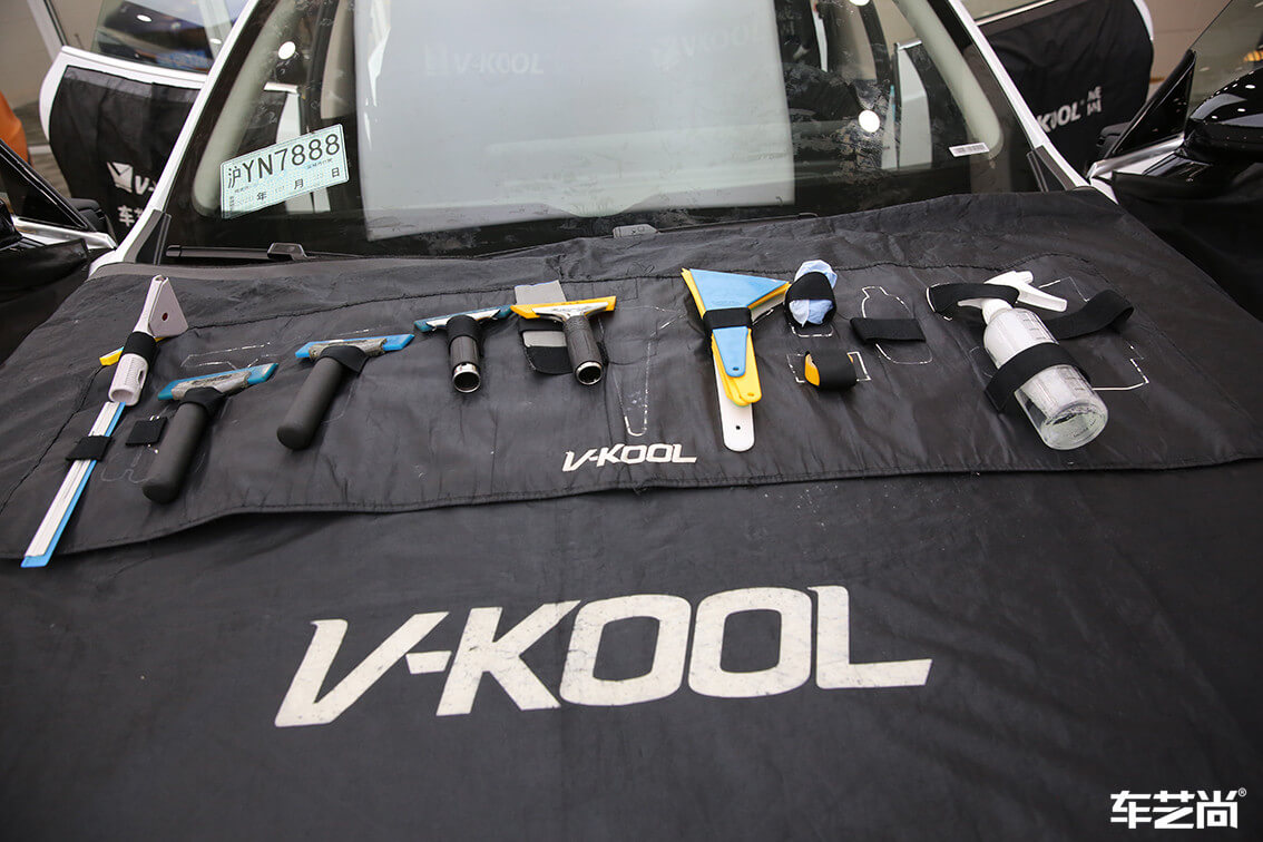 小鹏P7选择施工威固隔热膜（1）