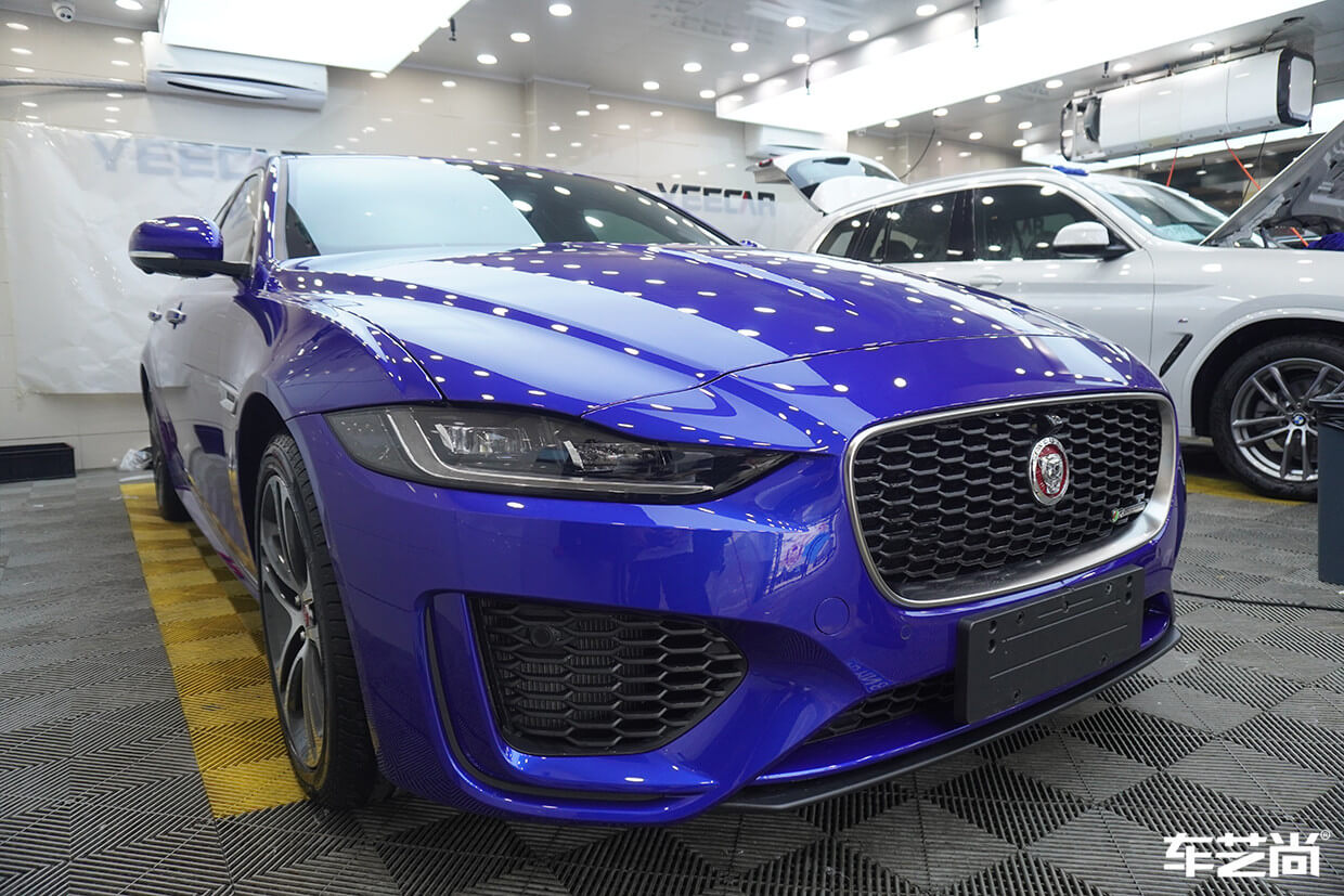 捷豹P200装贴威固漆面保护膜流程展示（11）