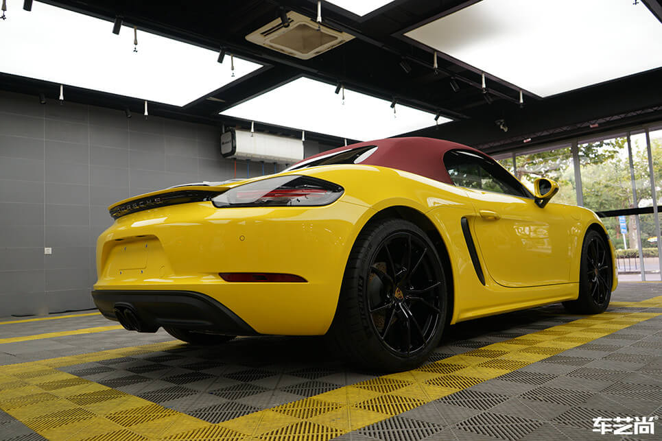 保时捷718选择贴膜施工漆面保护膜16