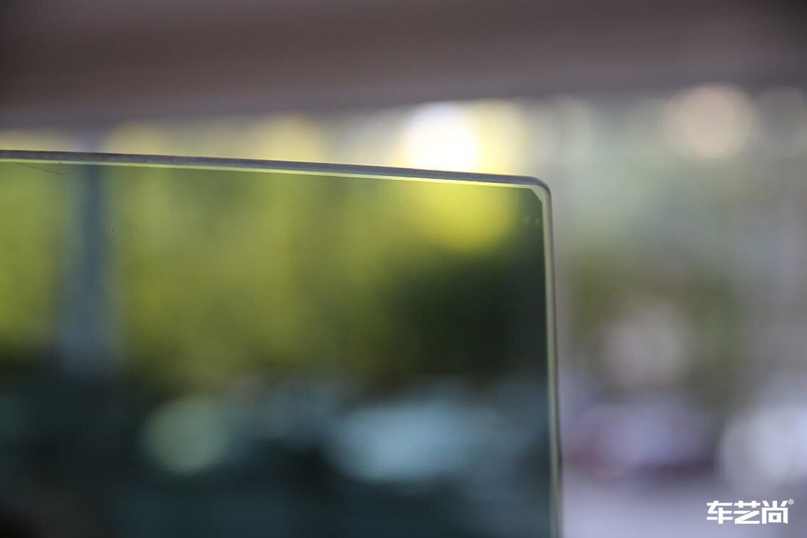 特斯拉 MODEL S威固隔热膜汽车贴膜施工案例（9）