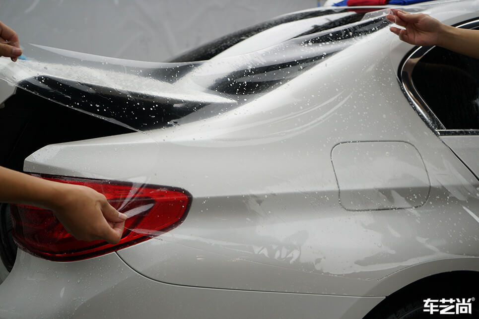 宝马5系施工隐形车衣（13）