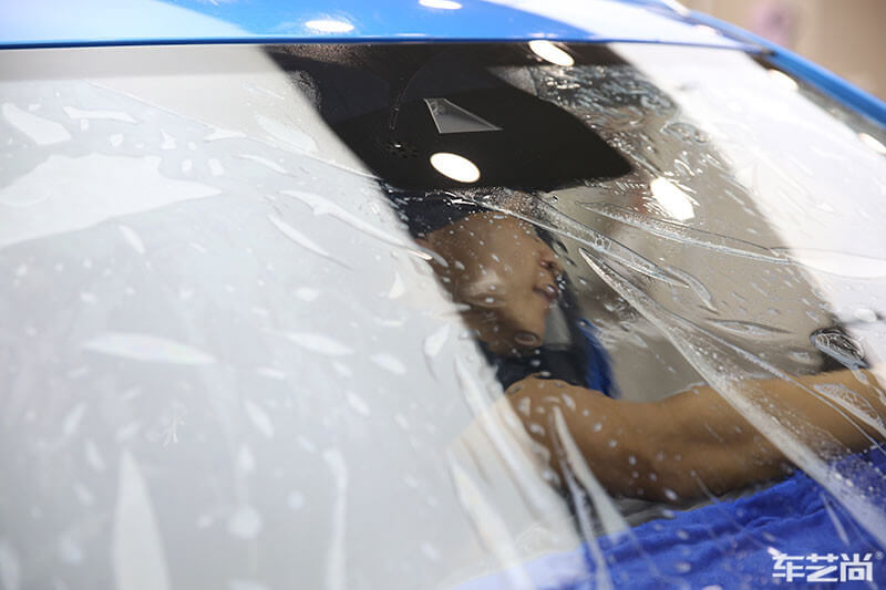 名爵ZS施工威固隔热膜施工过程展示（图十二）