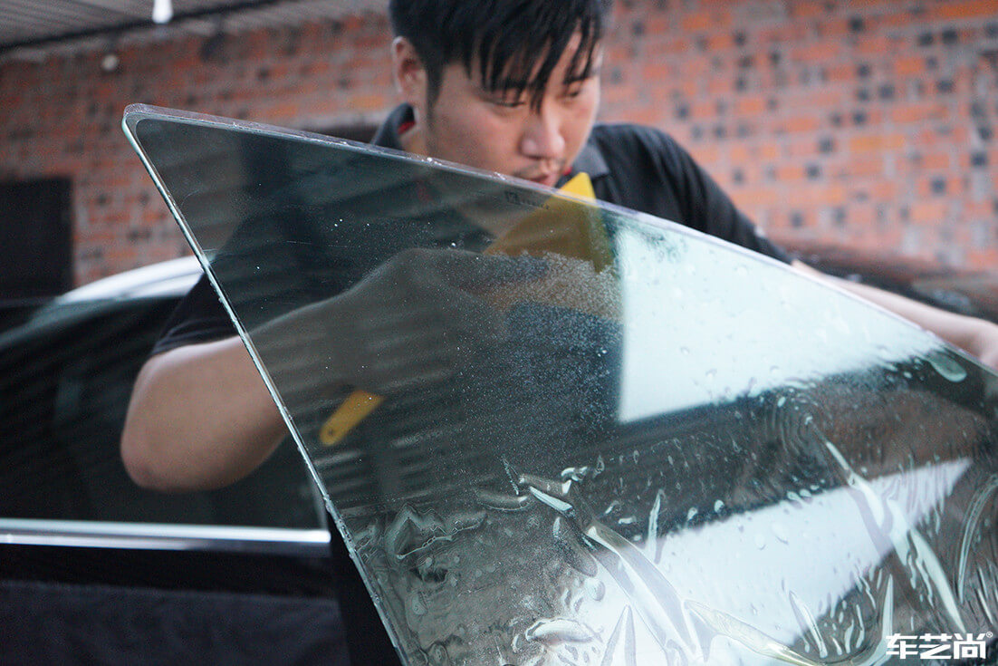 特斯拉Model 3施工威固隔热膜案例分享（6）