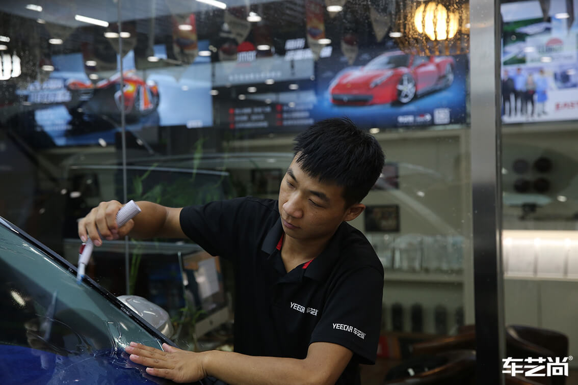 大众330 TSI装贴威固隔热膜，施工效果展示（14）