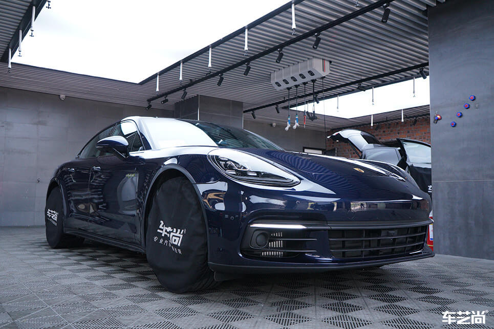 保时捷帕拉梅拉施工威固车衣，施工流程展示（10）