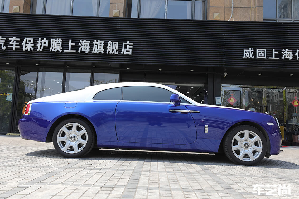 新车选择贴隐形车衣