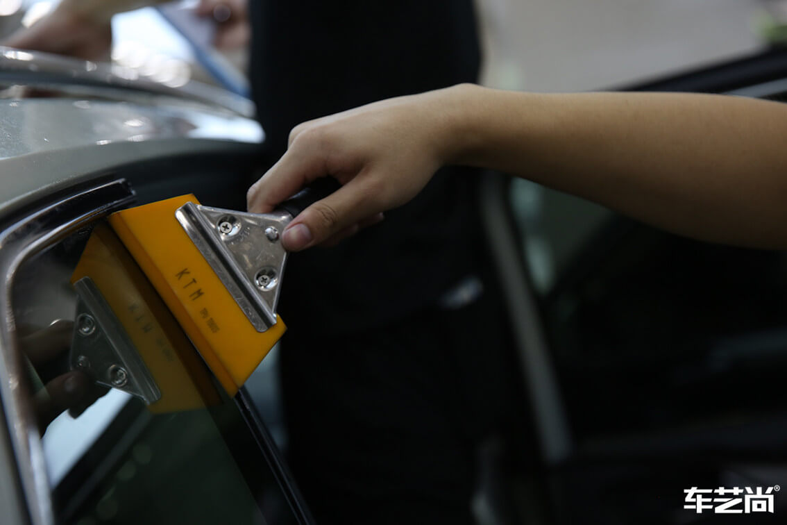 大众330 TSI装贴威固隔热膜，施工效果展示（13）