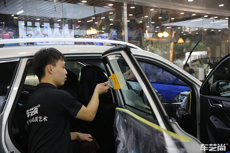 荣威RX5施工威固隔热膜效果展示（图六）