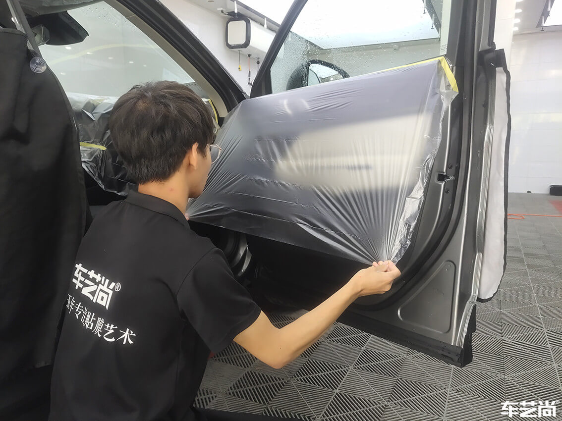黑色领克05 车艺尚御水路店施工（5）