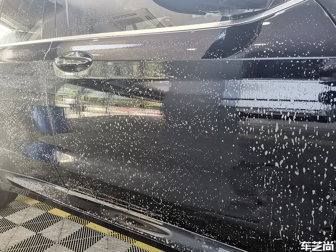 莘庄店施工案例：宝马X3镀膜美容洗车（6）