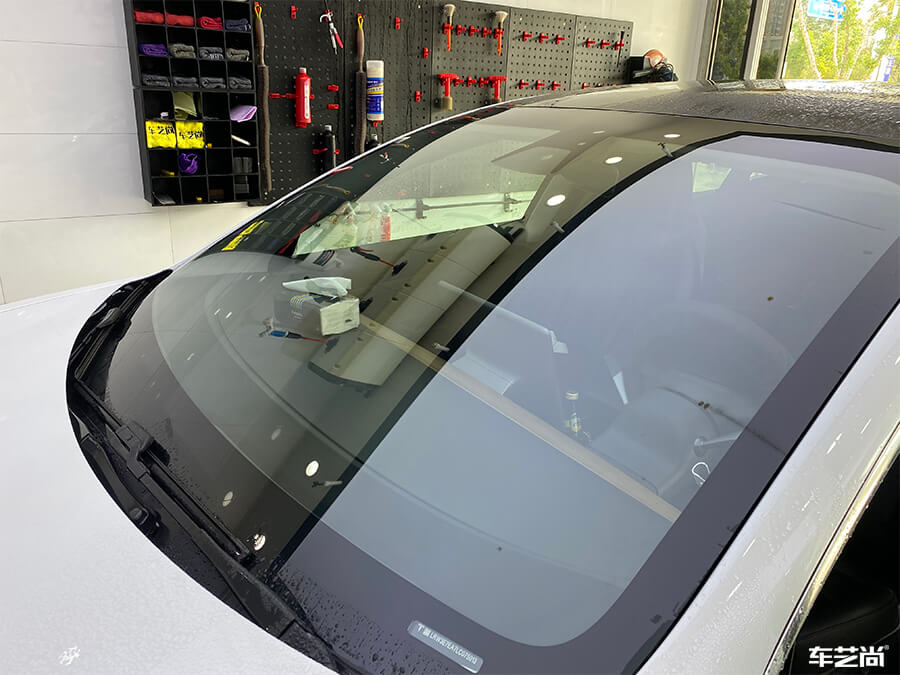 特斯拉Model 3施工威固隔热膜施工案例分享（7）