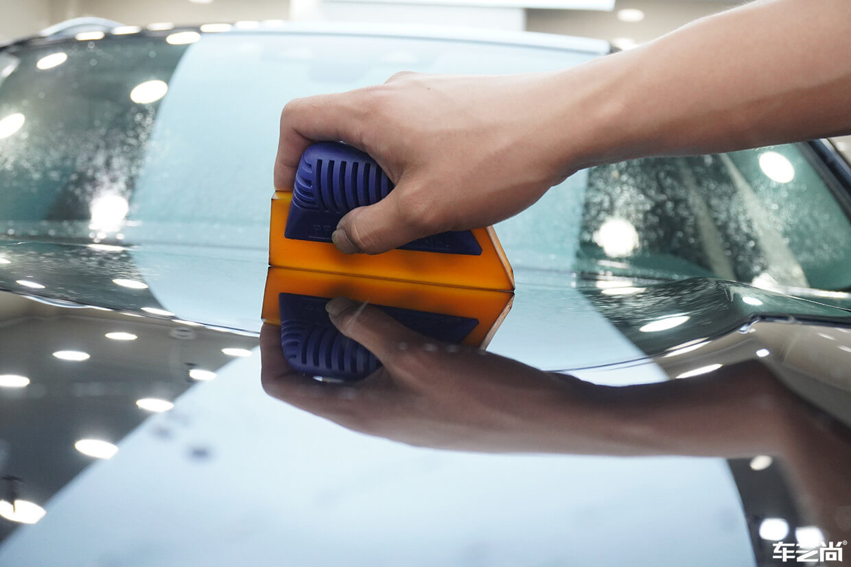 宝马X3装贴威固隐形车衣施工案例展示（9）