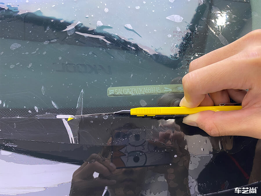 路虎揽胜施工威固隔热膜，案例展示（5）