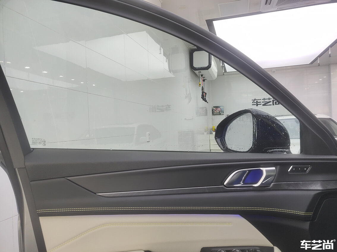 黑色领克05 车艺尚御水路店施工（2）