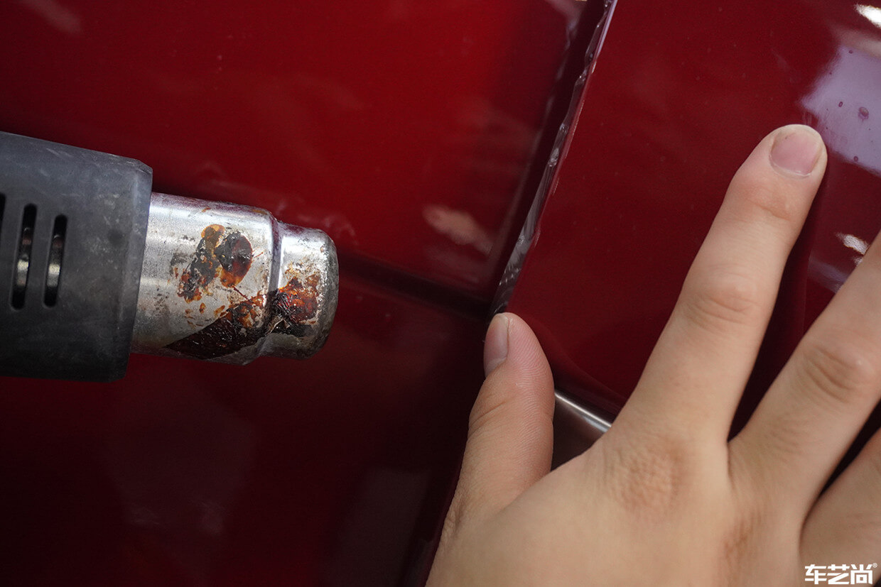 捷豹XEL装贴威固漆面保护膜流程展示（11）