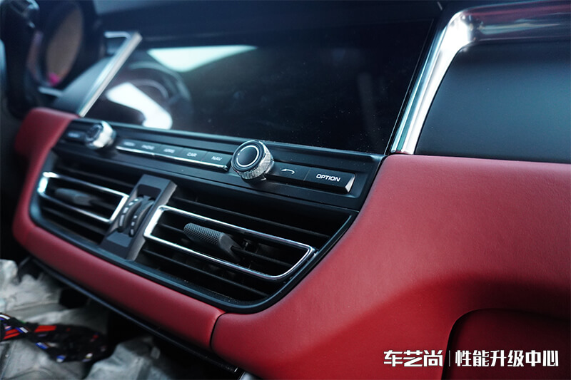 保时捷Nappa纯手工真皮内饰效果图细节展示