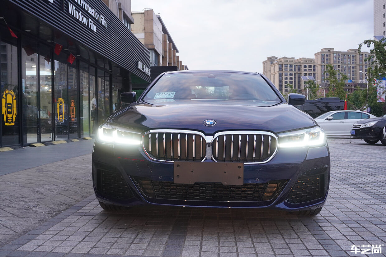 宝马5系施工隐形车衣，给您带来贴身保护（14）