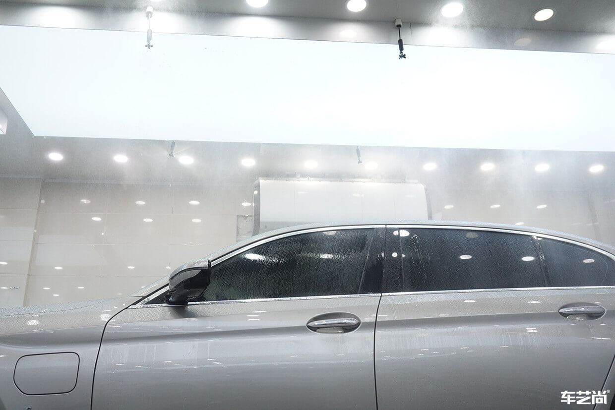 宝马530LE施工威固隐形车衣，防刮耐磨可兼得（1）