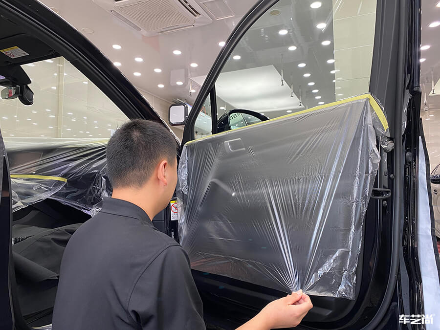 保时捷卡宴装贴威固VK70-K35，施工流程展示（1）