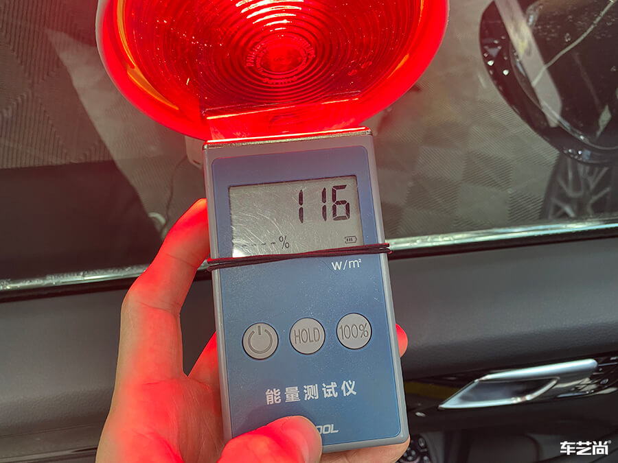 保时捷卡宴装贴威固VK70-K35，施工流程展示（5）