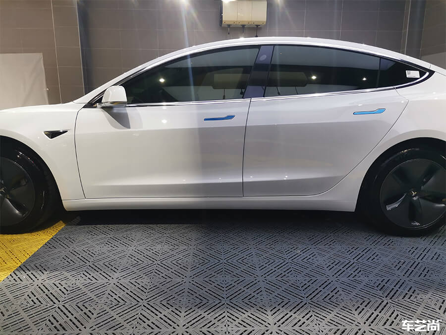 特斯拉Model 3施工罗利普斯隐形车衣案例分享（12）