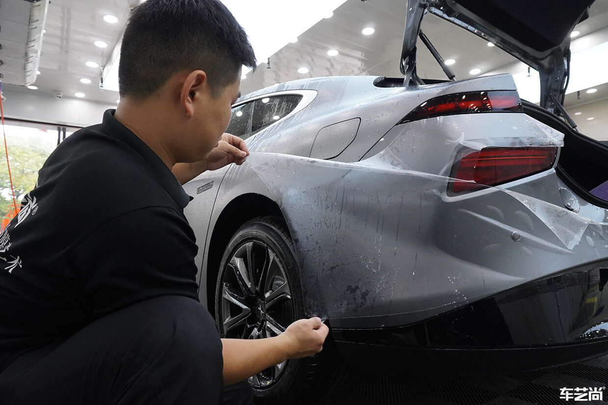 小鹏 P7极致防护，选择施工威固隐形车衣（8）